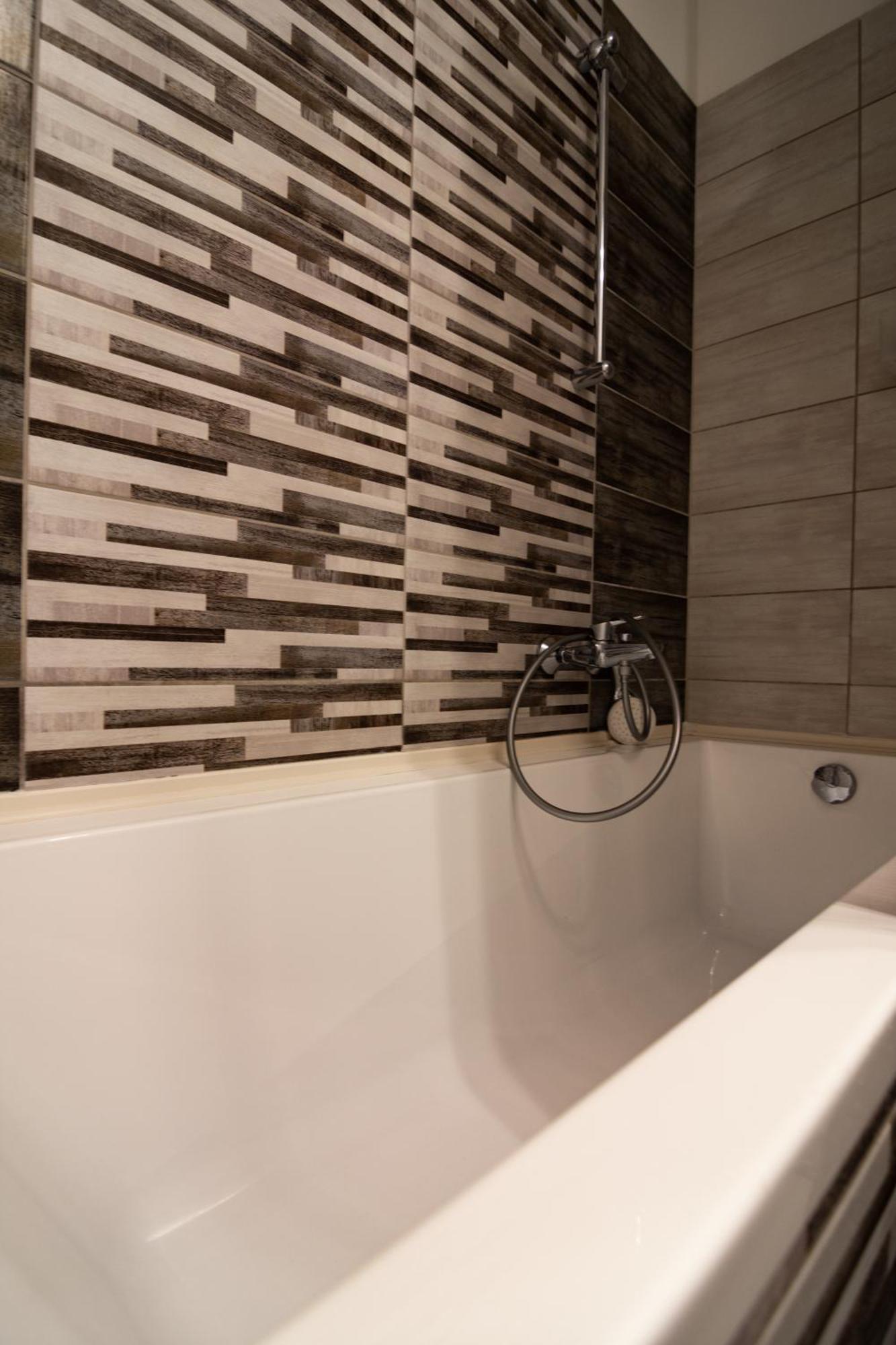 Tisza River Apartman Szeged Ngoại thất bức ảnh